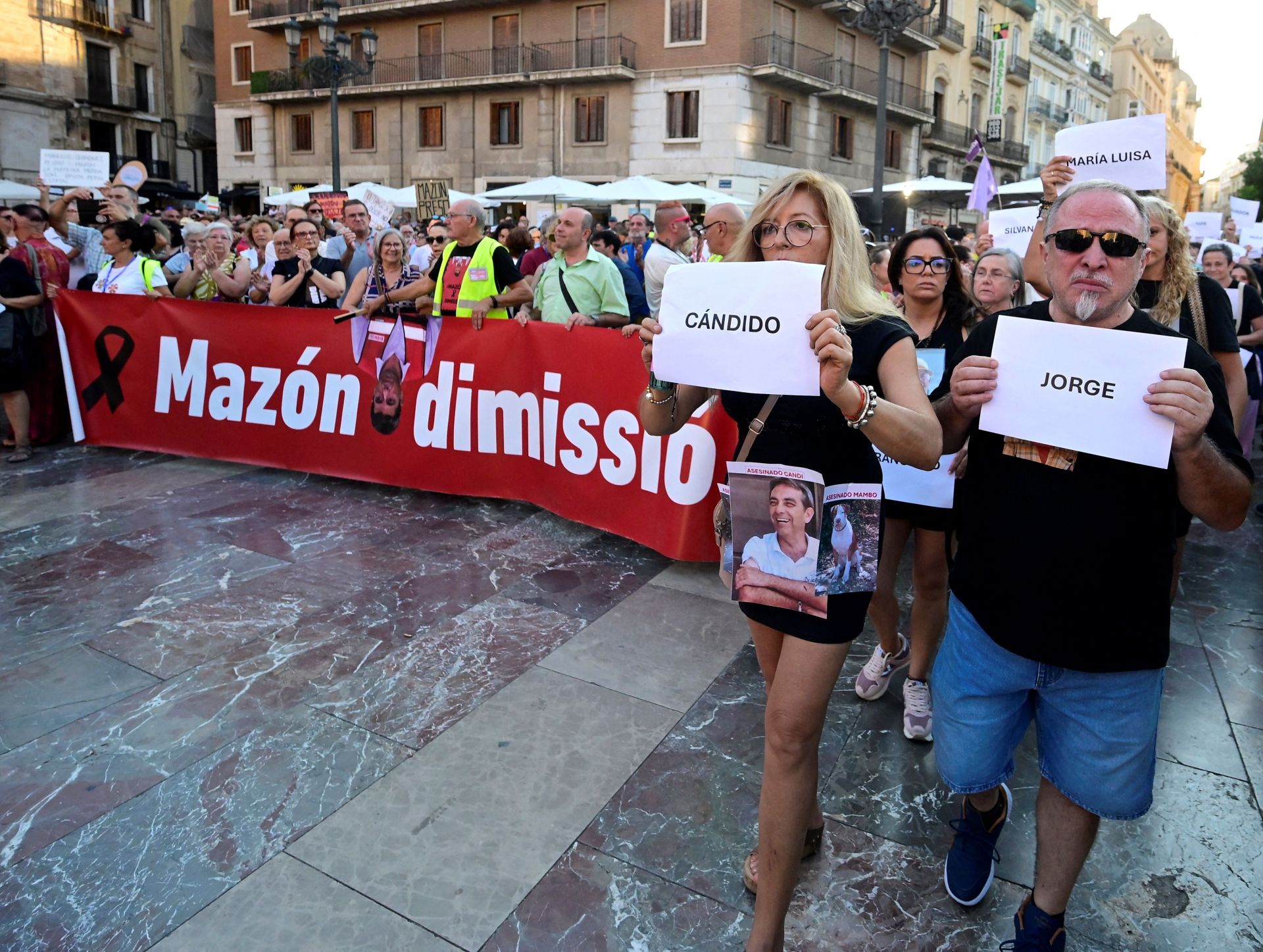 FOTOS | La décima manifestación contra Mazón en Valencia, diez meses después de la dana