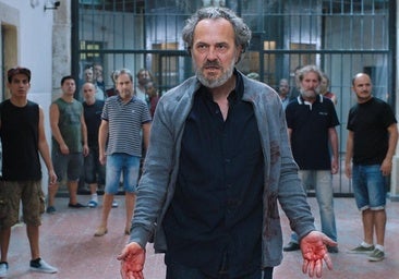 La adictiva serie de José Coronado ideal para ver en este final del verano