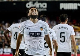 Danjuma celebra su gol ante el Getafe.