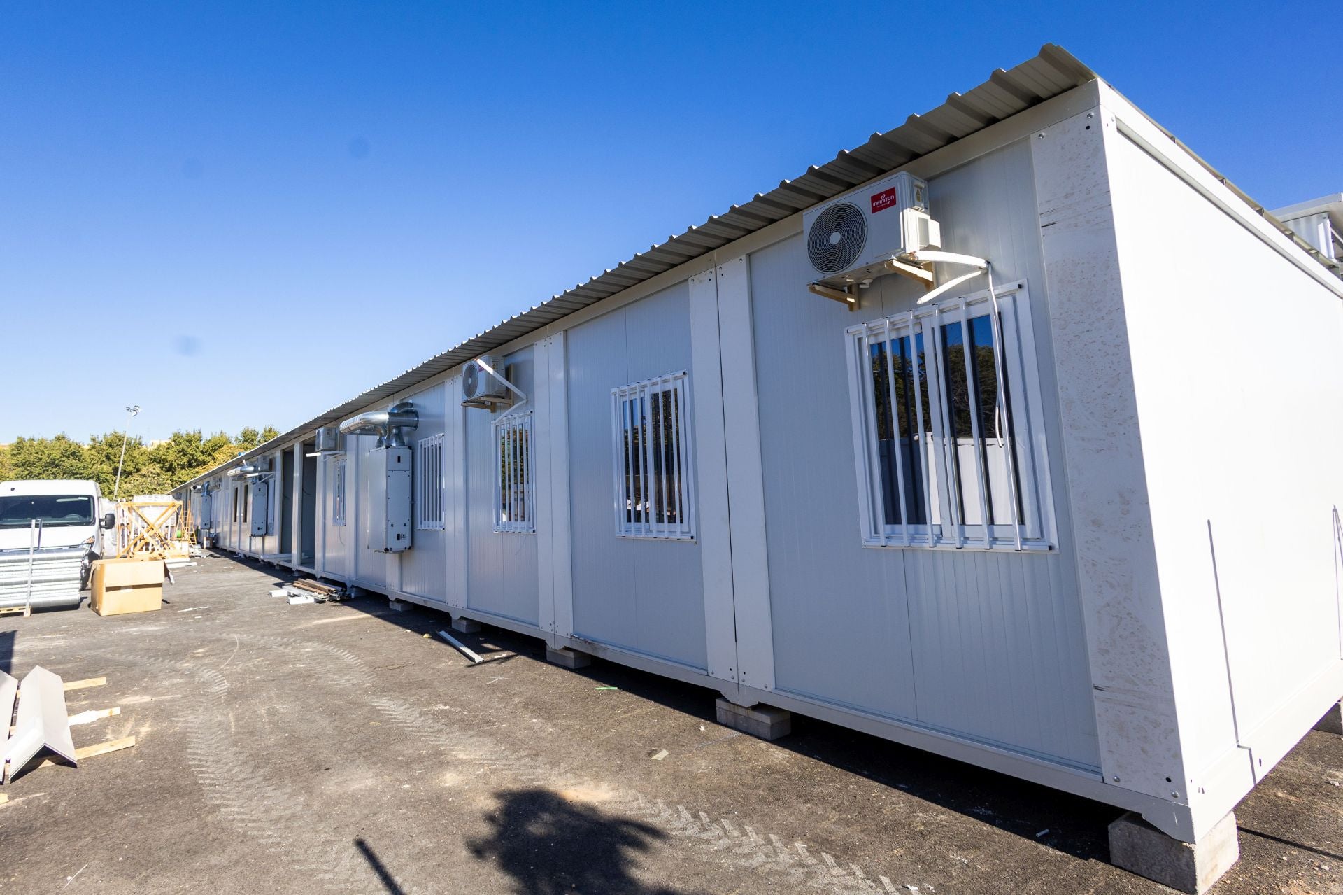 FOTOS | Barracones en Massanassa