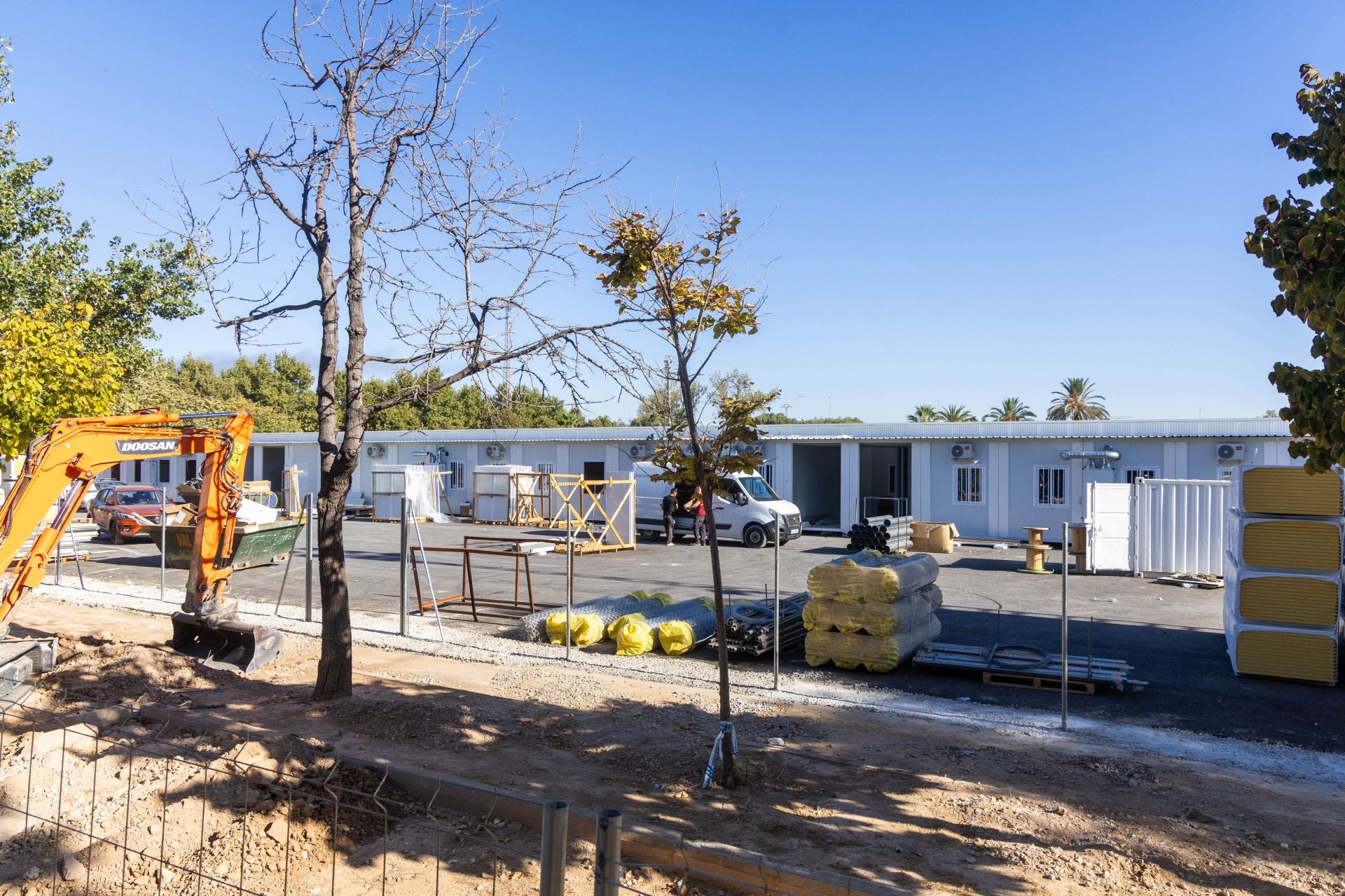 FOTOS | Barracones en Massanassa