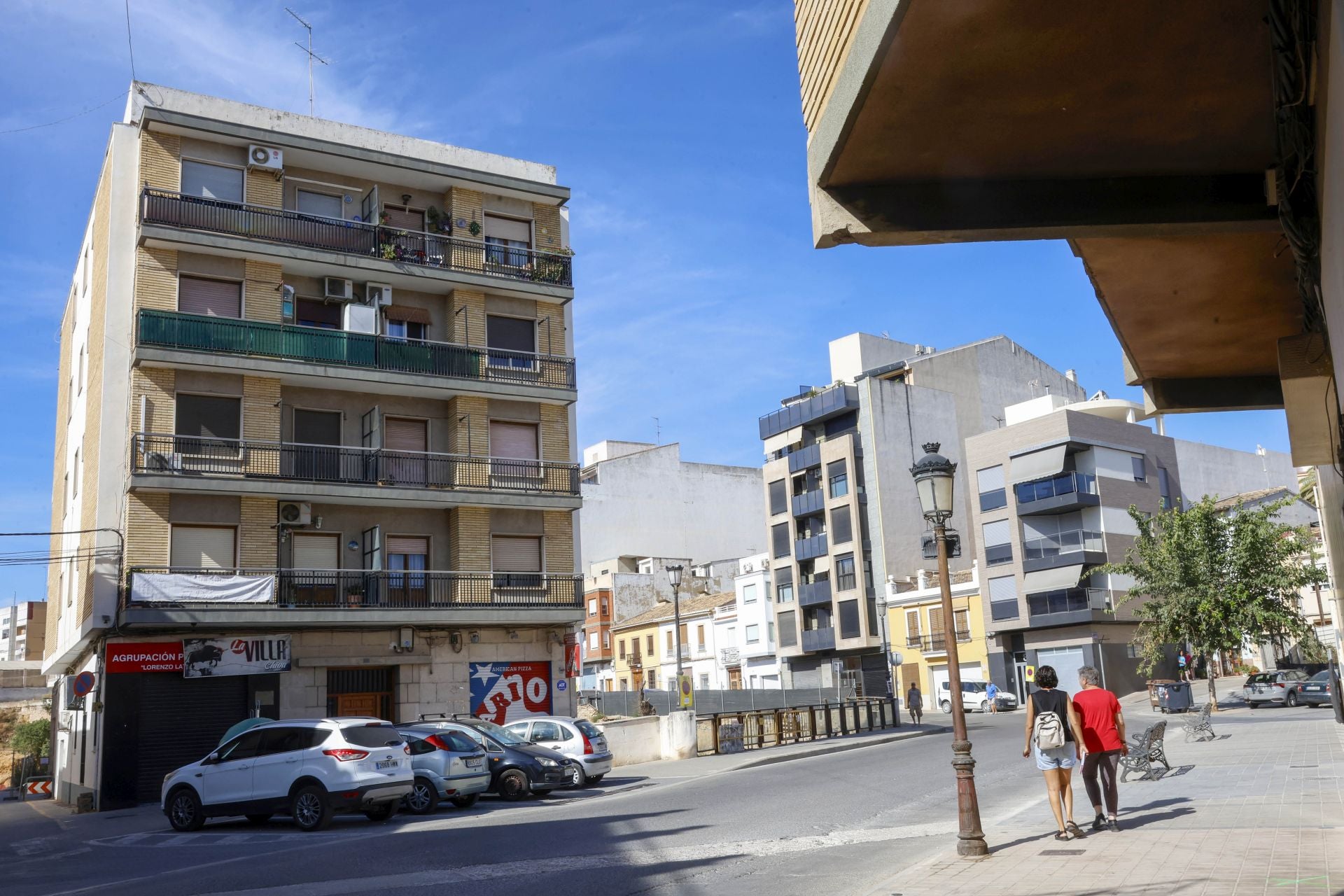 Imagen secundaria 2 - Chiva, el kilómetro 0 recupera el pulso