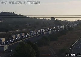 Atascos en la A-7 este jueves, 4 de septiembre.