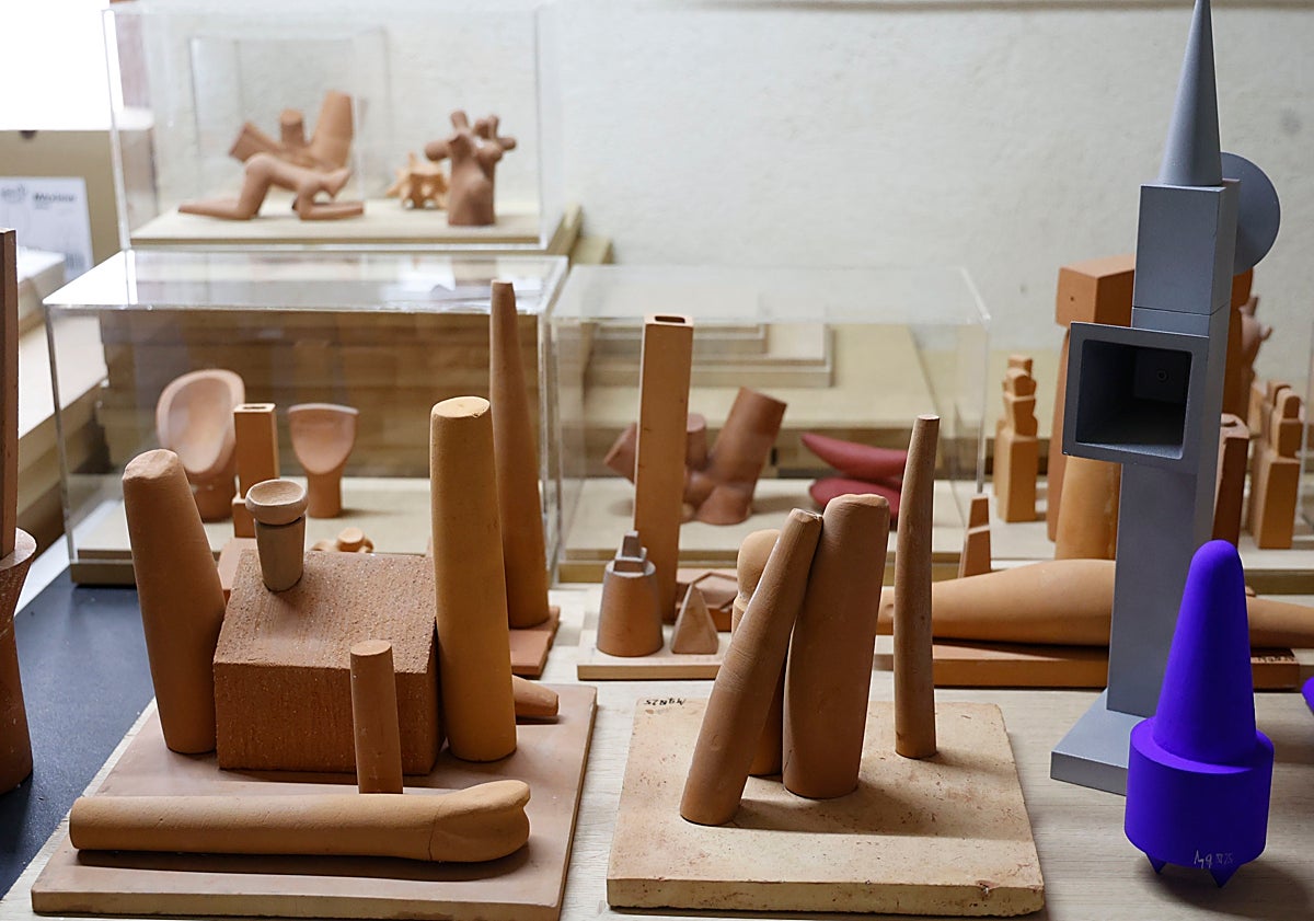 Imagen principal - La Valencia de Miquel Navarro viaja a Madrid