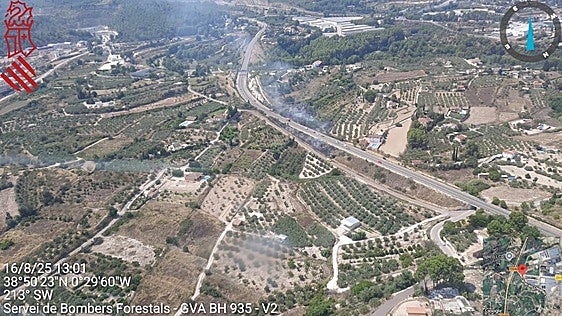 Imagen aérea del incendio del otro incendio de Atzeneta que se declaró en agosto.
