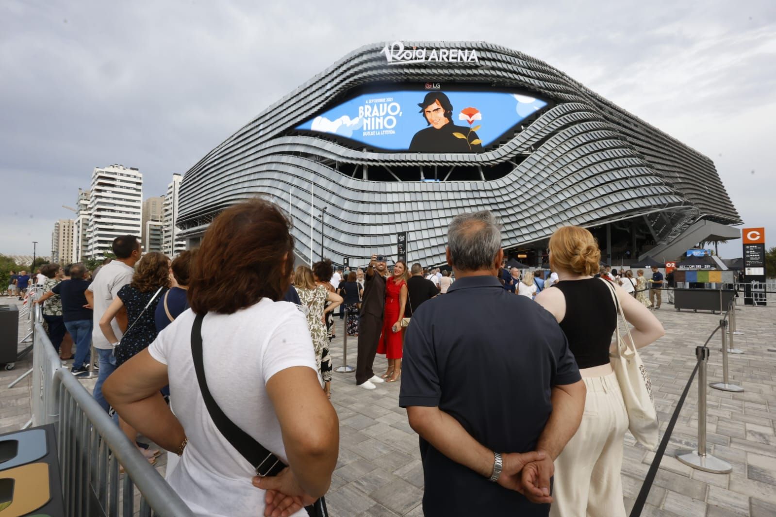 La inauguración del Roig Arena, en imágenes