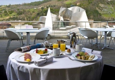 Un estudio internacional vincula la longevidad con la hora del desayuno