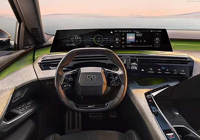 Interior moderno y estilizado, como de costumbre en Peugeot.