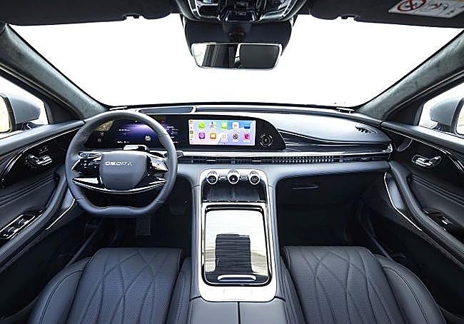 Interior del Omoda 9