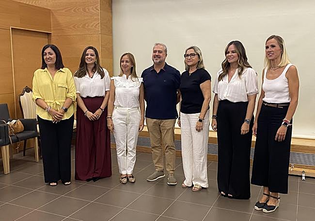Miembros del jurado que escogerá a la próxima fallera mayor de Valencia.