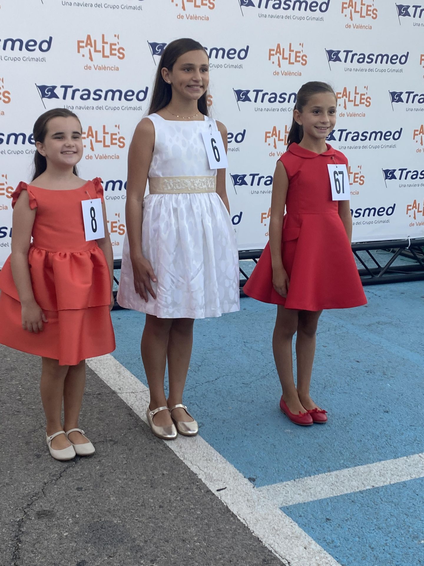 FOTOS | La presentación de las 146 aspirantes a Falleras Mayores de Valencia 2026