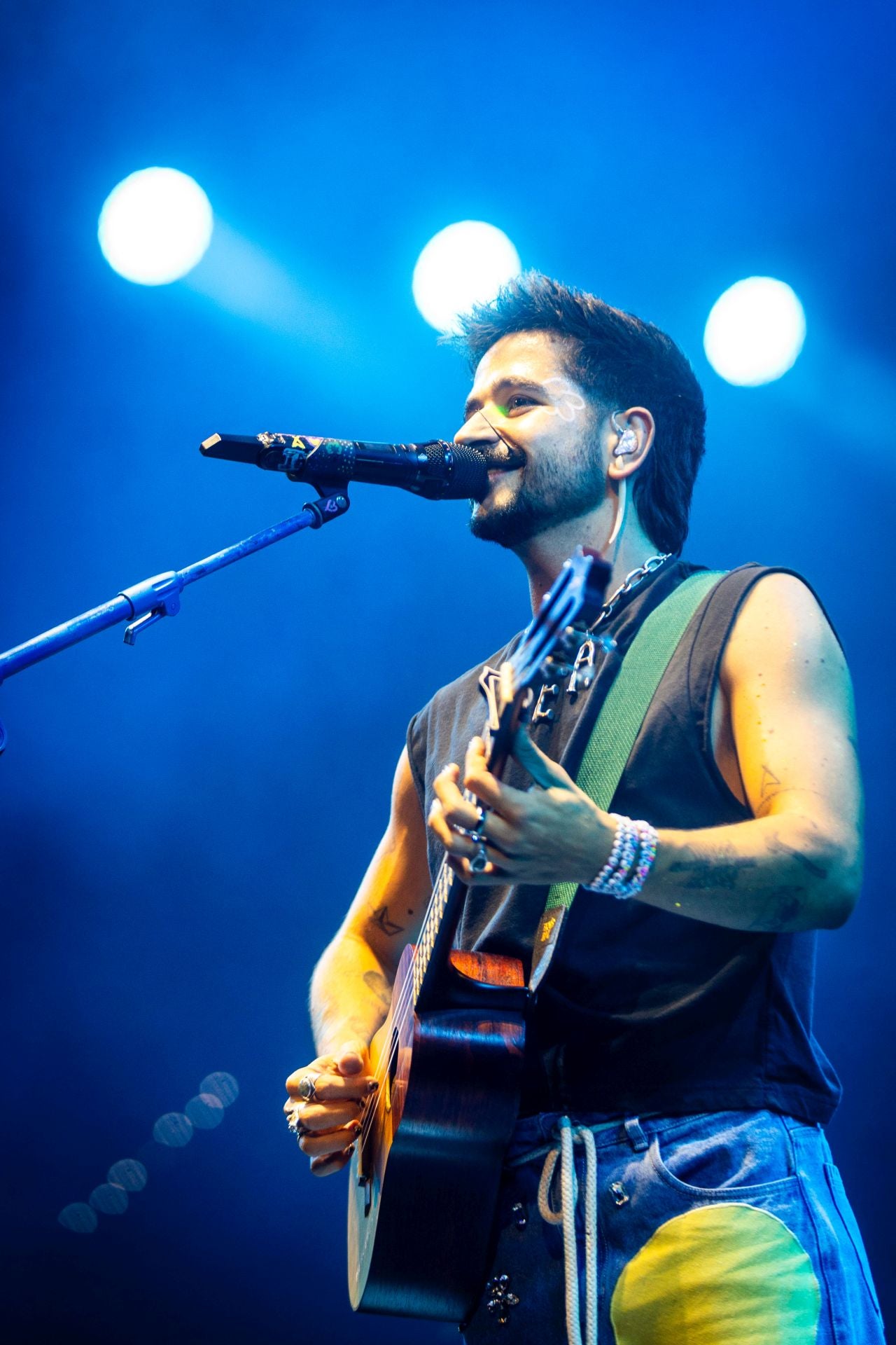 El Roig Arena de Valencia vibra con Camilo