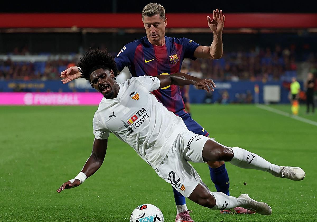 Thierry, ante el Barça.