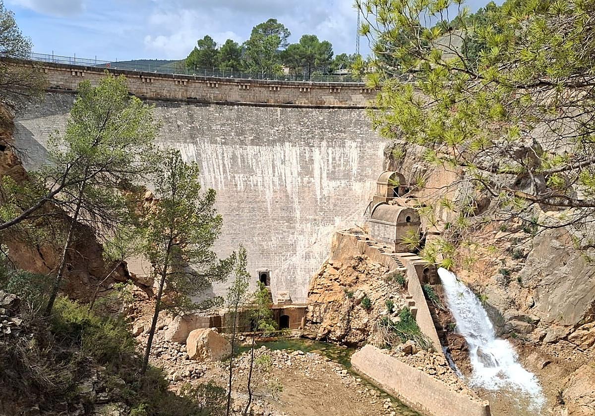 Imagen de la presa de Buseo, en Los Serranos.