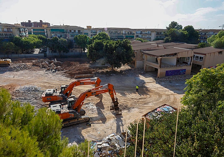 Demolición antiguo CEIP l'Orba.