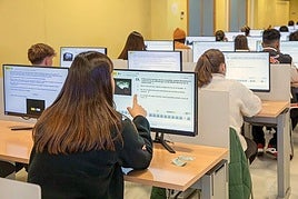 Aula donde se realizan los exámenes teóricos de conducir.