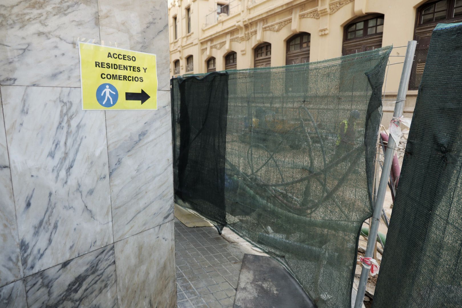 Obras en la calle Alicante de Valencia