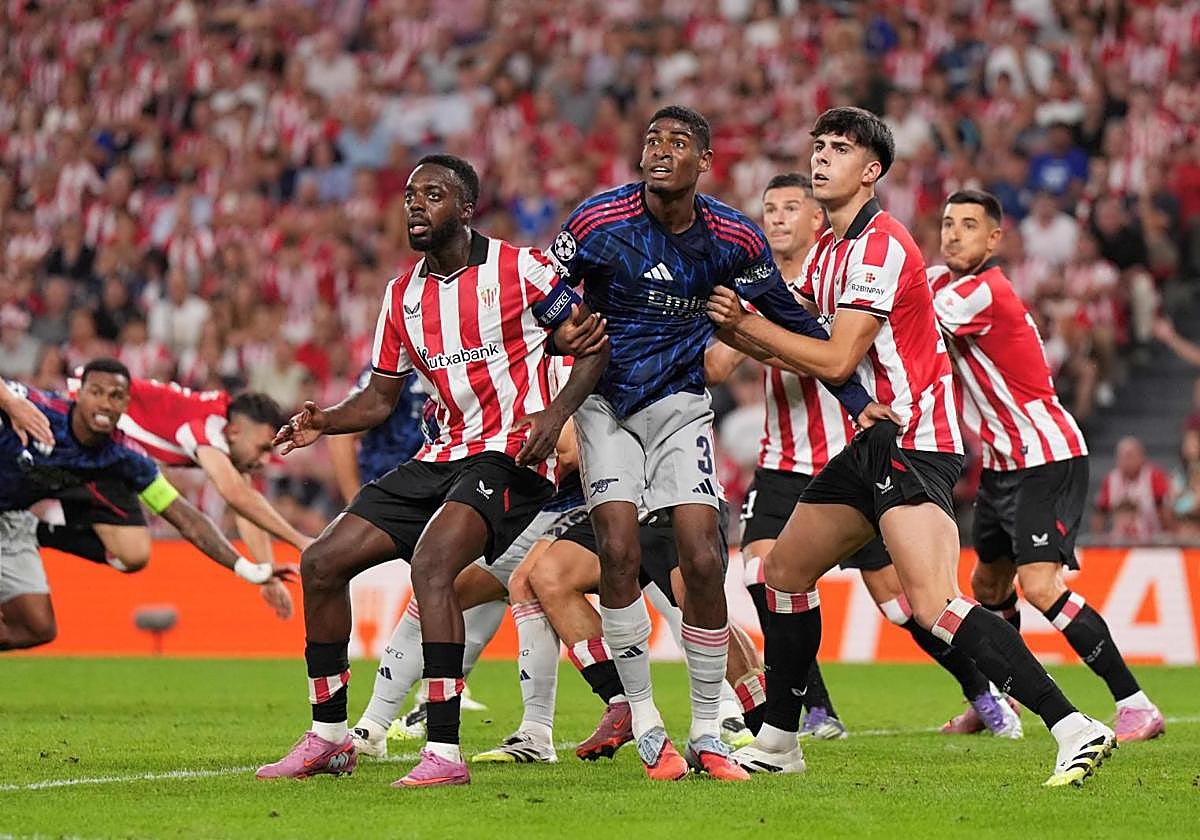Mosquera, este martes en el encuentro ante el Athletic.