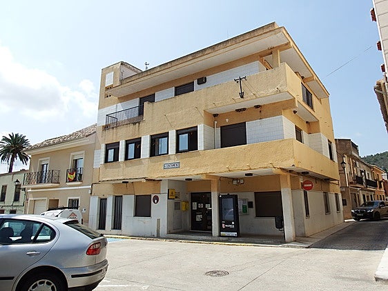 Dimite el concejal de Vox en Estivella que «ocupó ilegalmente» la ermita del Garbí