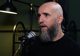 Jon Hernández, experto en Inteligencia Artificial: «En dos años si no dominas la IA no te van a contratar»