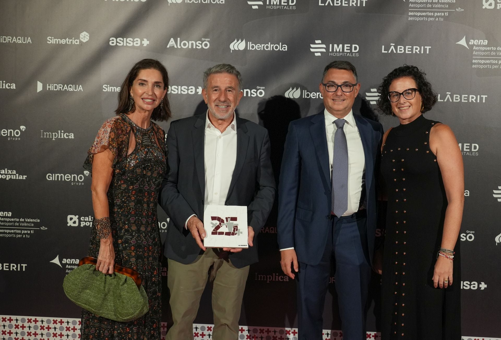 El expiloto de motos Jorge Martínez 'Aspar' y su mujer, Ampato Vílchez.