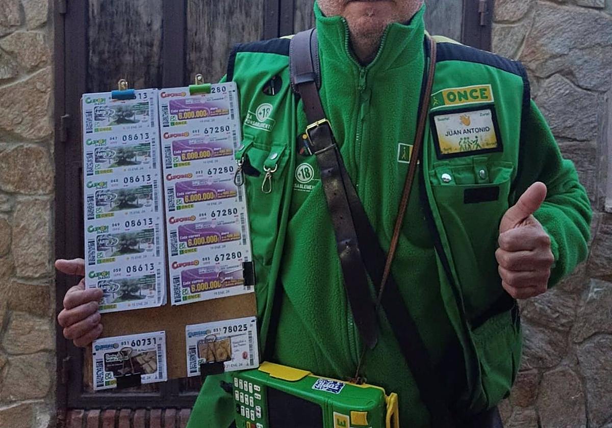 Vendedor de la ONCE, en una imagen de archivo.
