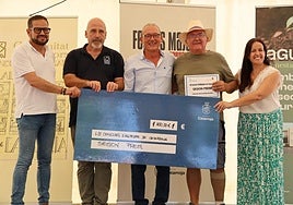 Ganadores del segundo premio del Concurso Internacional Allipebre de Catarroja.