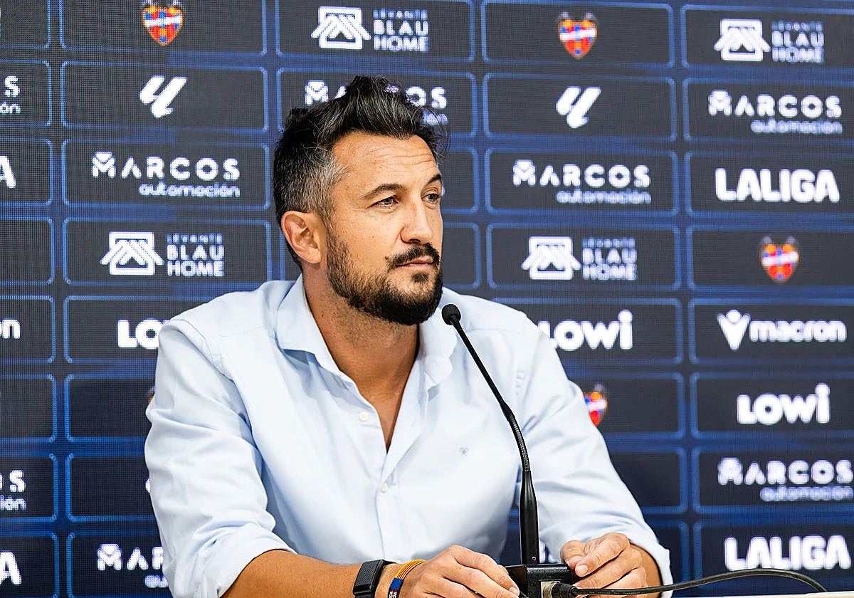 Héctor Rodas, durante una rueda de prensa.