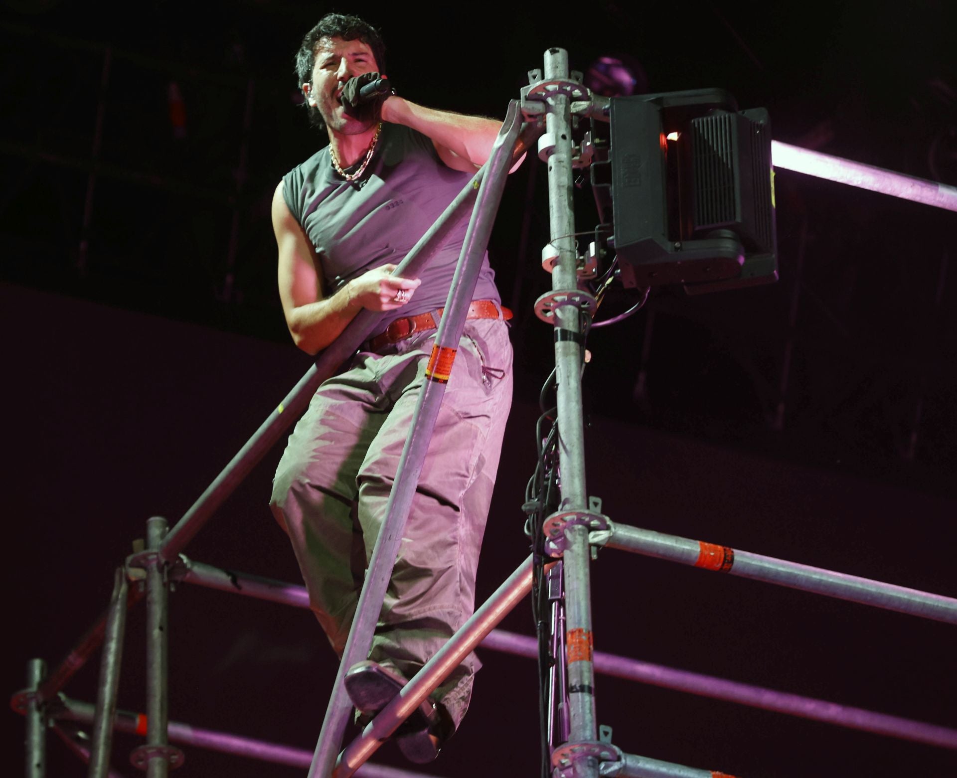 FOTOS | Así ha sido el concierto de Sebastián Yatra en el Roig Arena de Valencia