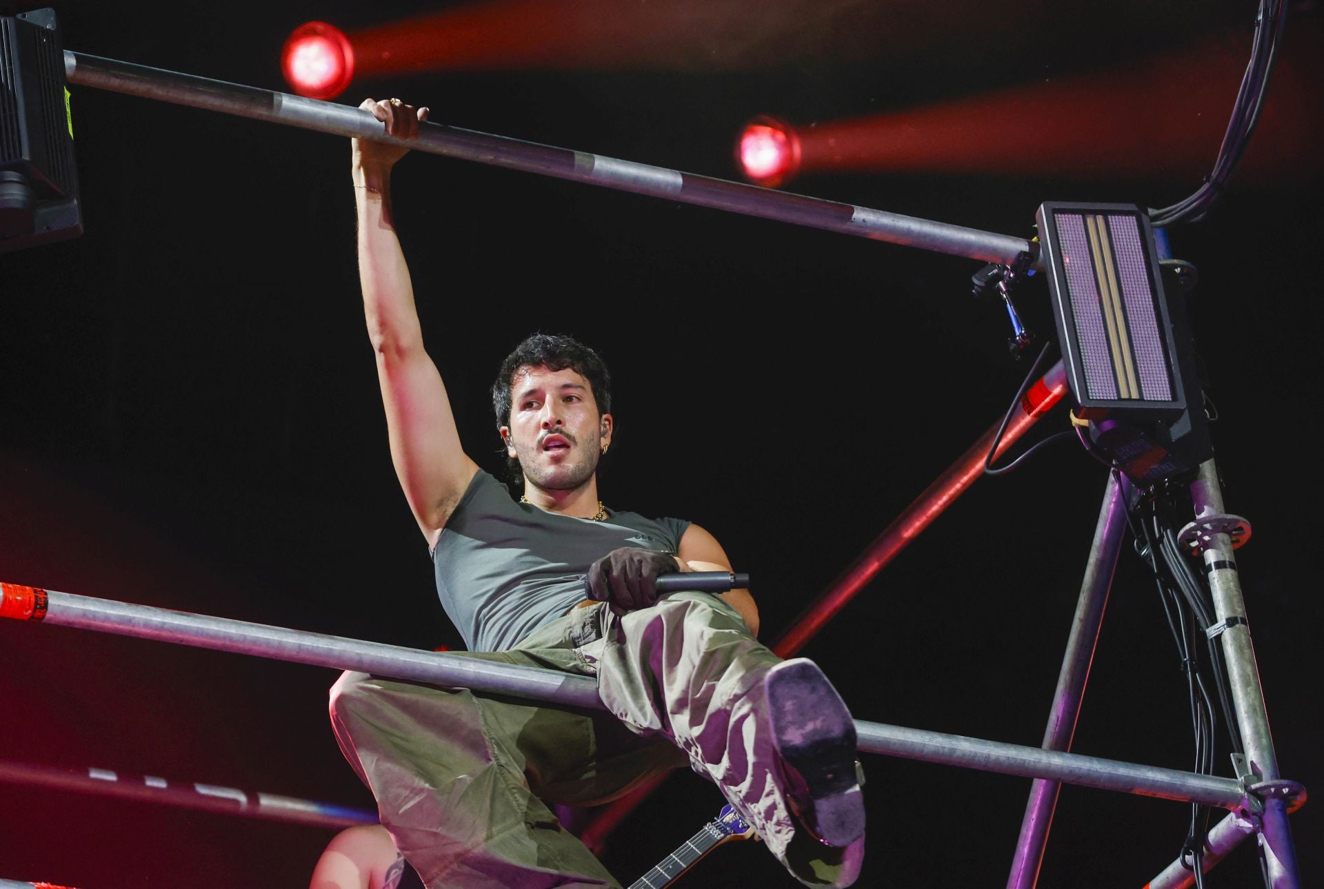 FOTOS | Así ha sido el concierto de Sebastián Yatra en el Roig Arena de Valencia