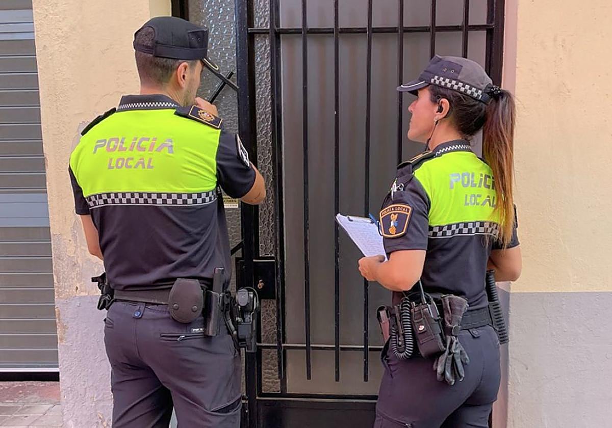 Efectivos de la Policía Local de Mislata.
