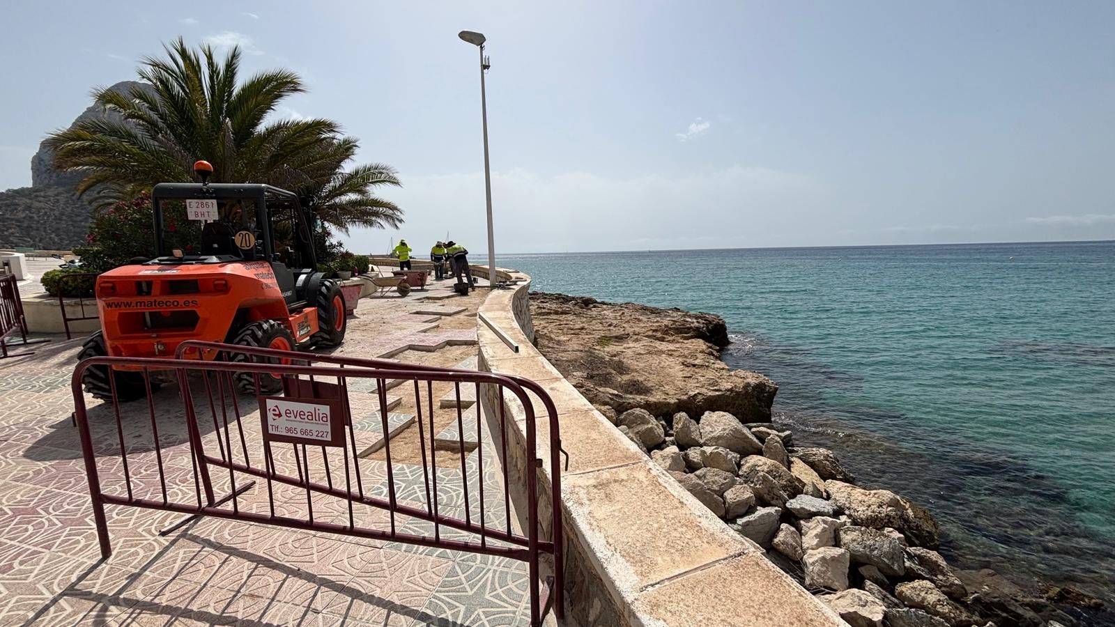 Los trabajos que han comenzado en el paseo.