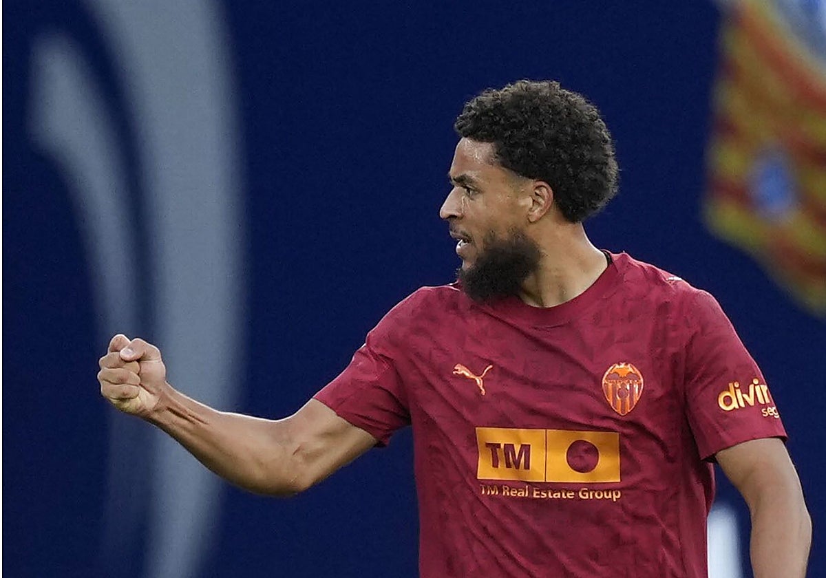 Danjuma celebra el gol marcado al Espanyol.