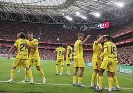 El Girona celebra un gol.