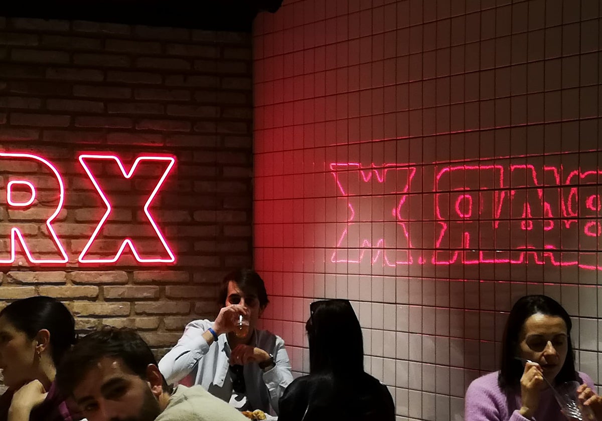 Sepia, negronis, Alicia y otras cosas de Bar X