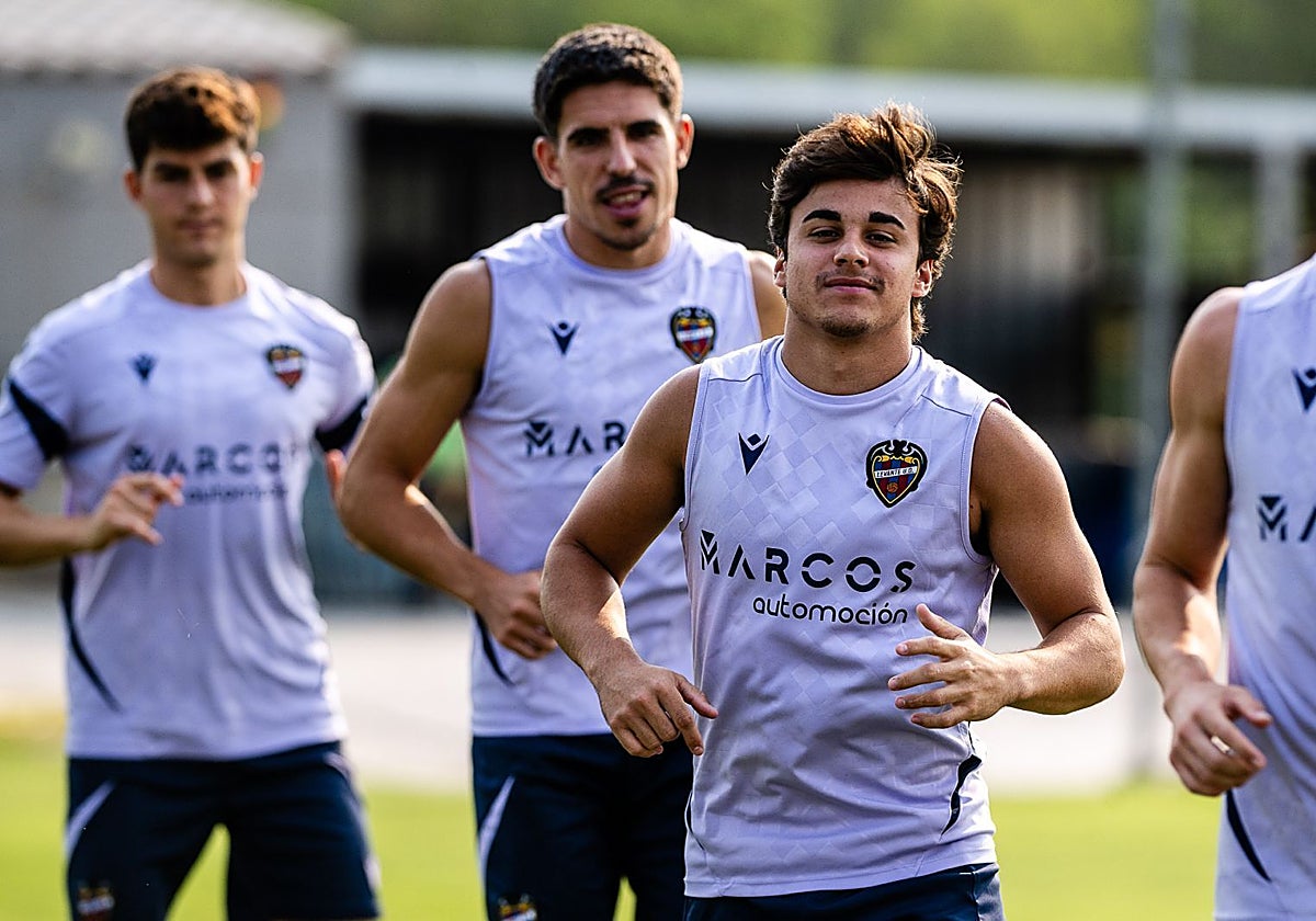Carlos Álvarez, durante un entrenamiento en Buñol.