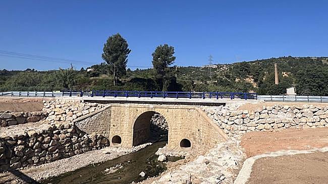 Imagen después - Reconstrucción de un puente en Buñol.