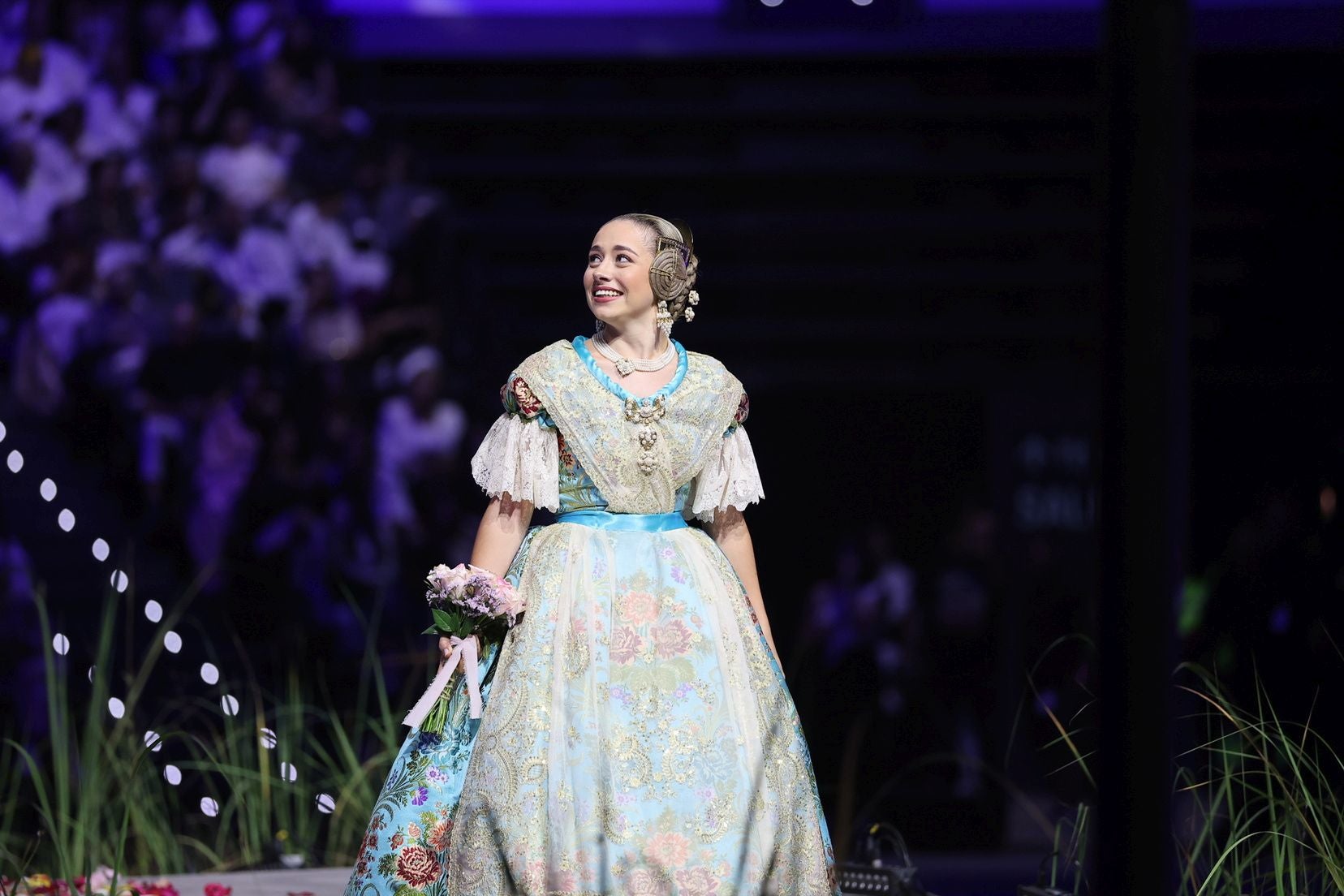 FOTOS | Las mejores imágenes de la gala fallera en el Roig Arena