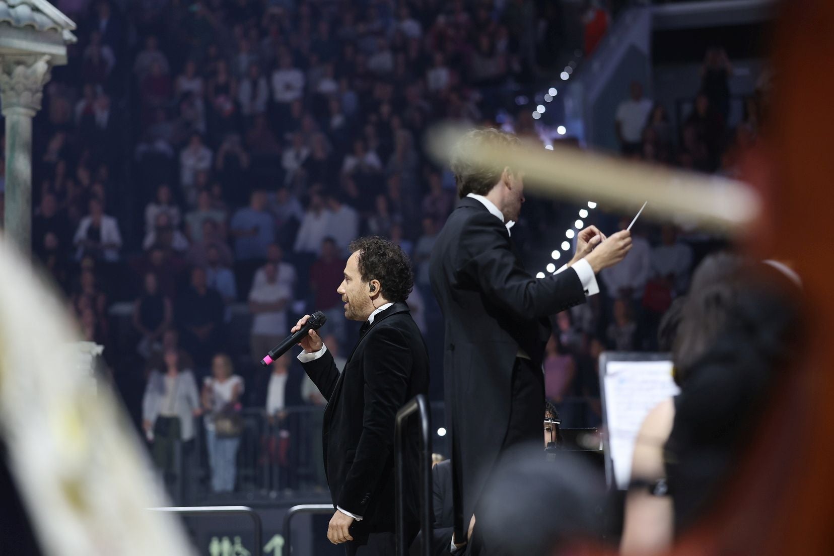 FOTOS | Las mejores imágenes de la gala fallera en el Roig Arena