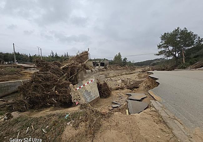 Destrozos en Godelleta por la dana.