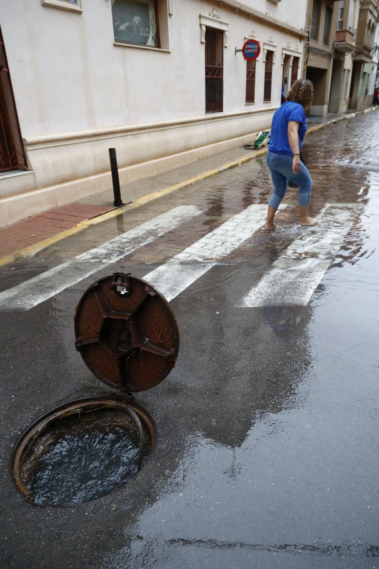 FOTOS | Las calles de Sueca anegadas por la tormenta