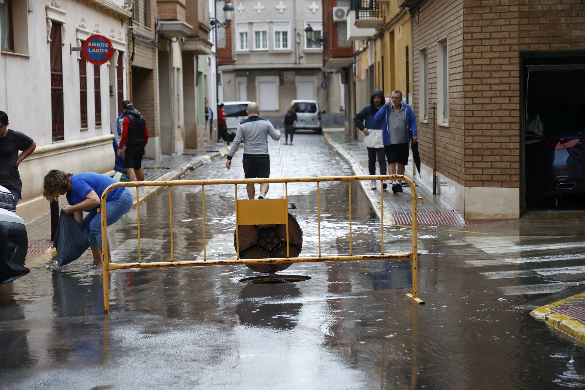 FOTOS | Las calles de Sueca anegadas por la tormenta