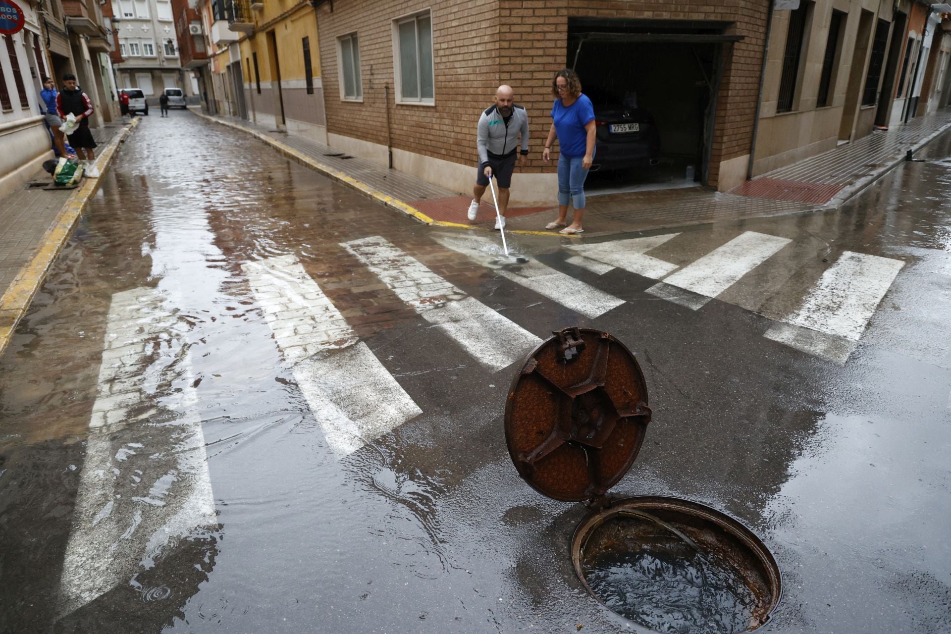FOTOS | Las calles de Sueca anegadas por la tormenta