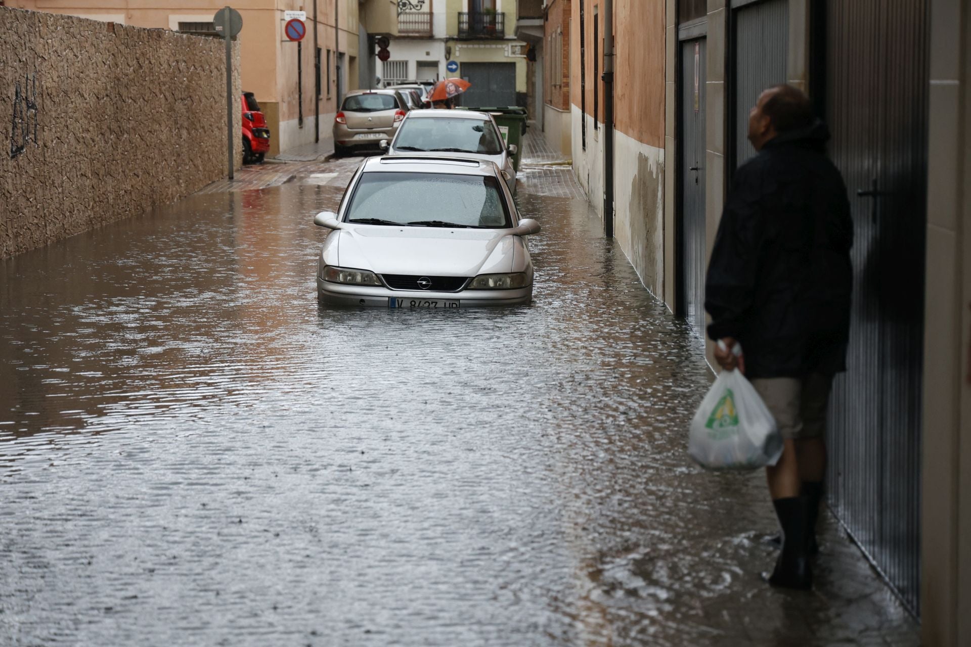 FOTOS | Las calles de Sueca anegadas por la tormenta