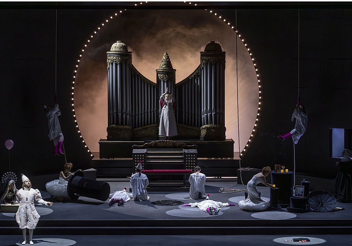 escena del espectáculo operístico 'Fausto'.