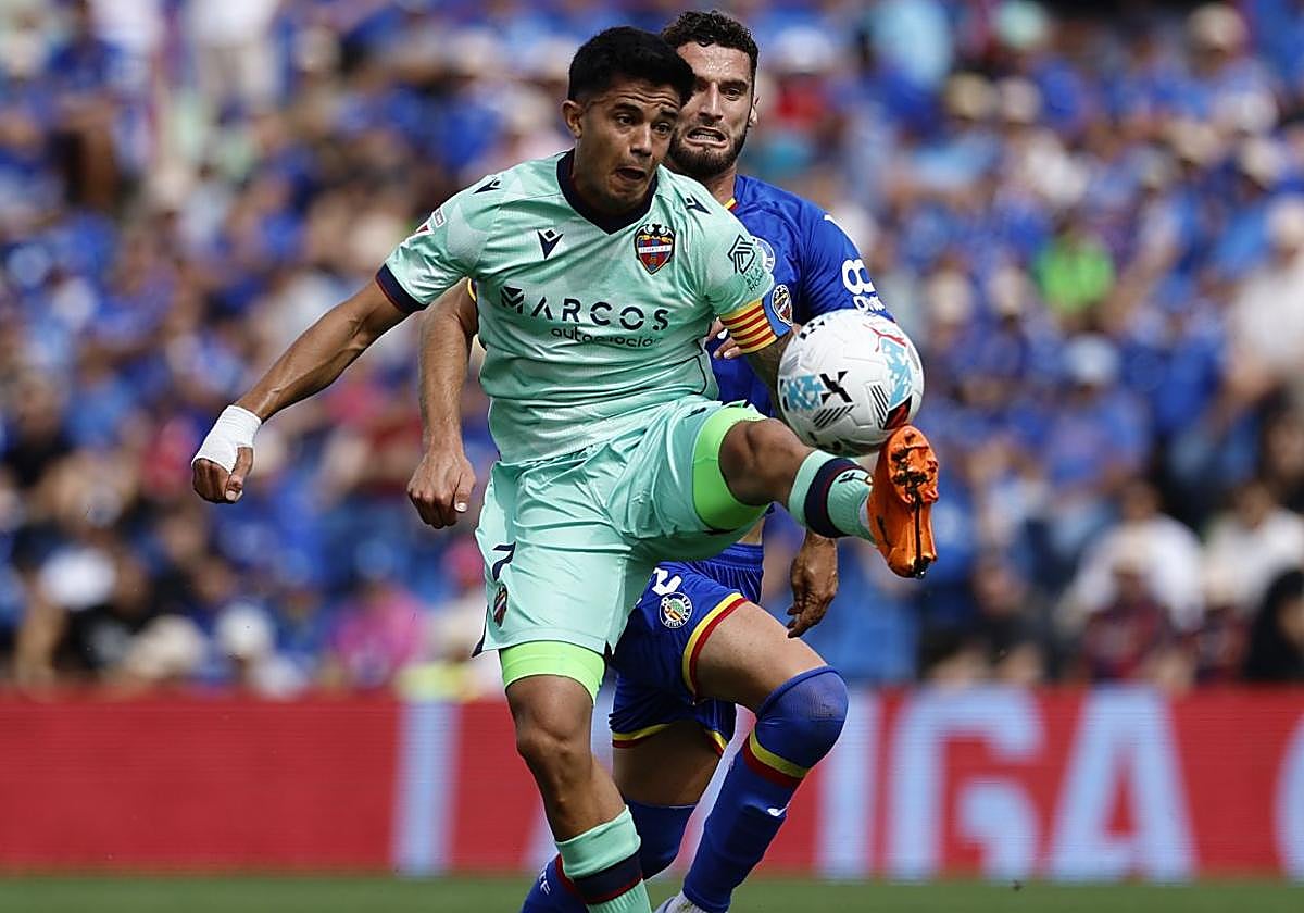 Roger Brugué, ante el Getafe.