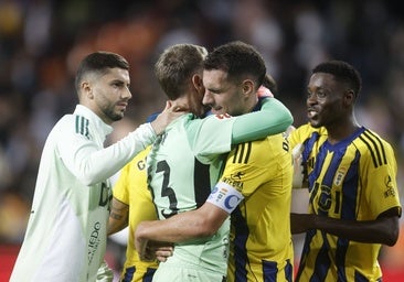 El Levante saca beneficio de la expulsión del partido en Mestalla