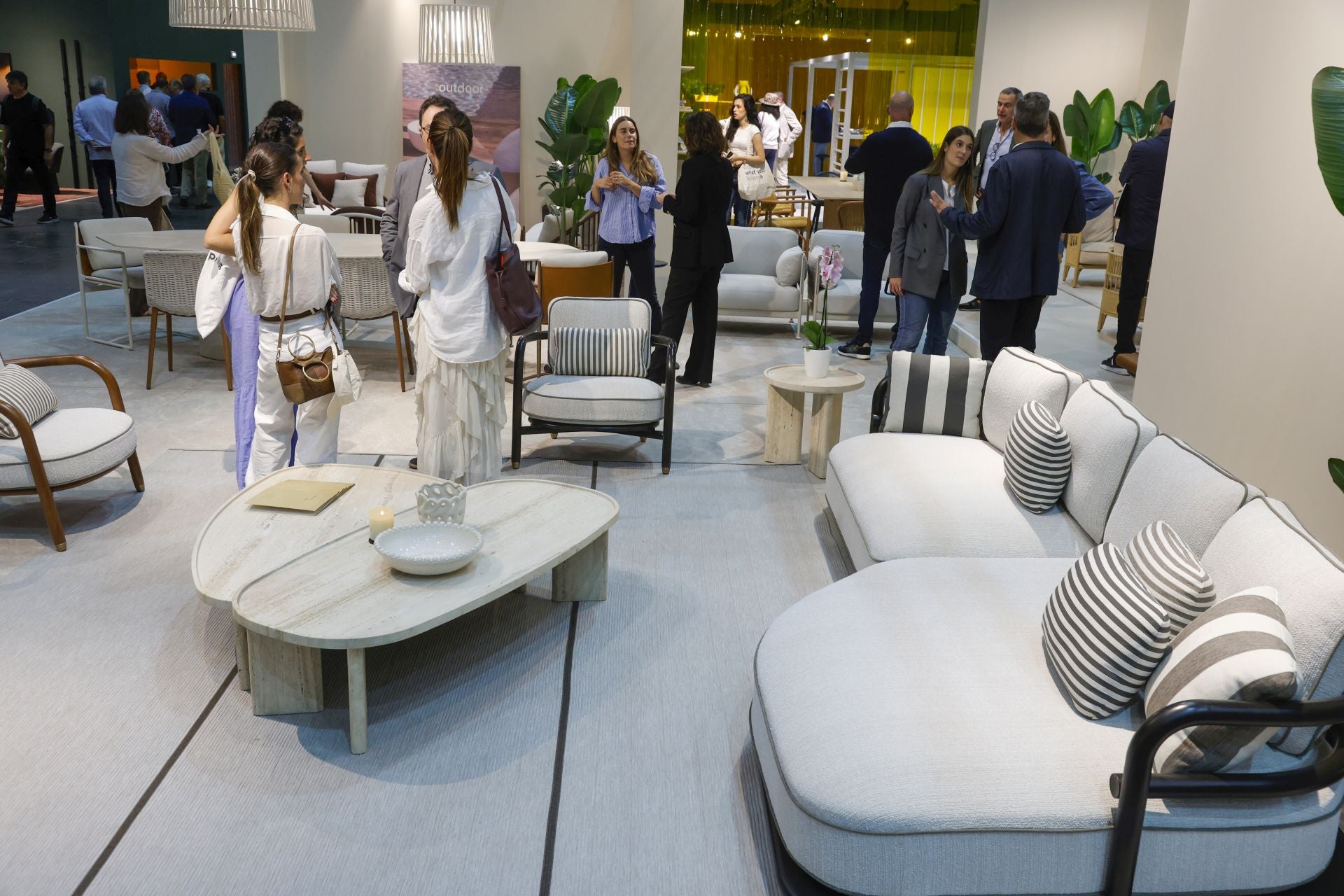 Feria Hábitat rinde homenaje a la dana