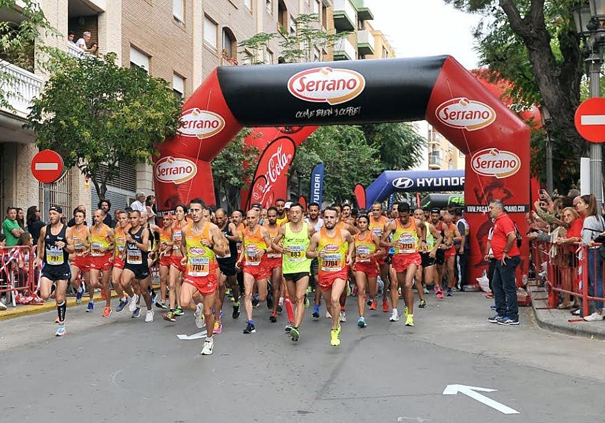 La salida de una edición del Gran Fons de Paterna.