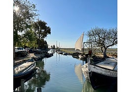 Barcas en el puerto de Silla.